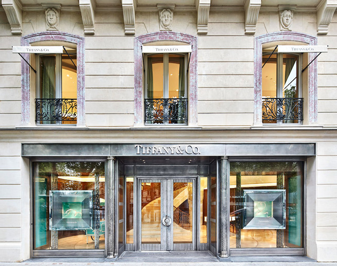Tiffany on the Champs Elyses
